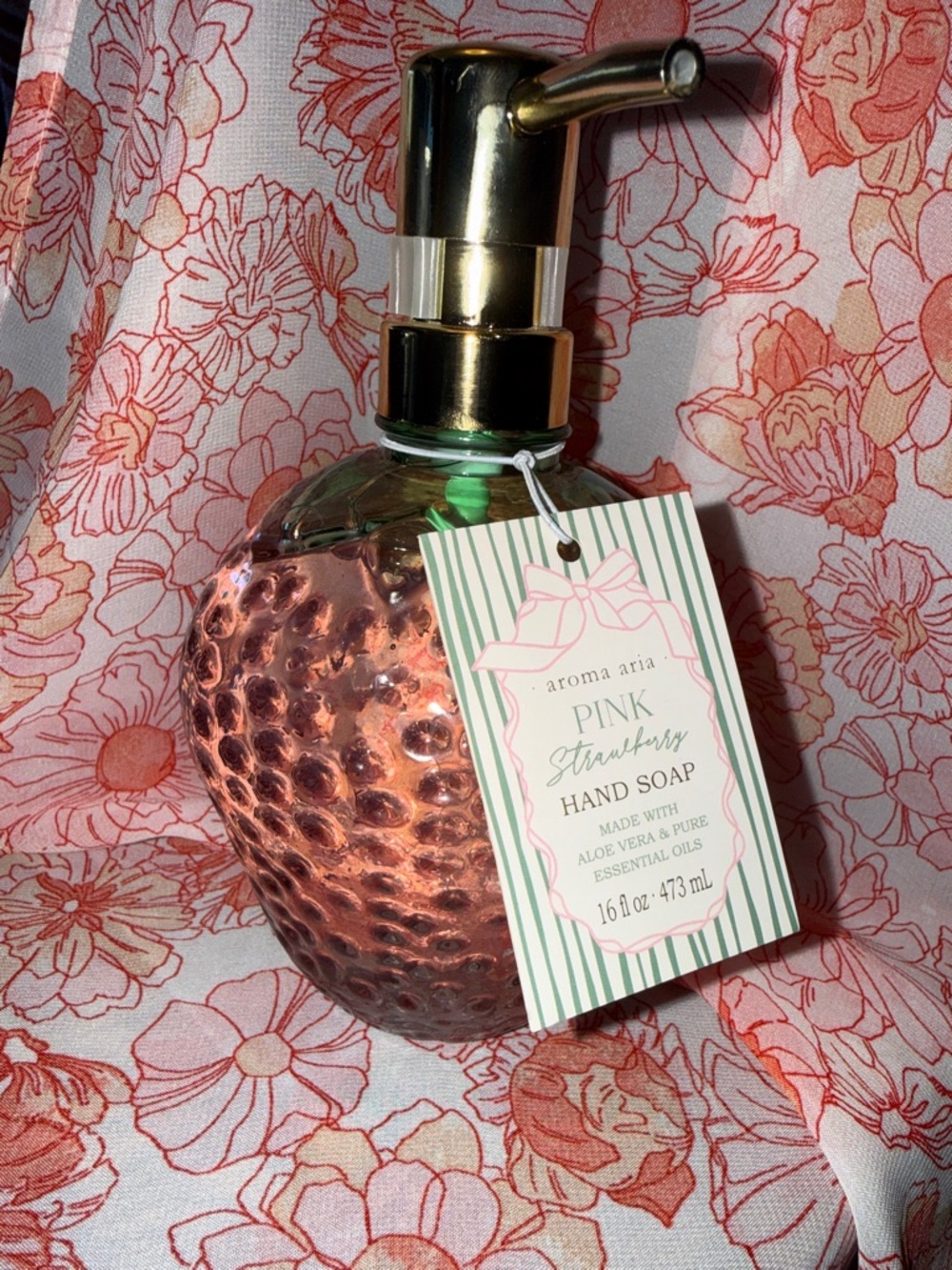BNWT- Beautiful Glass Pink Strawberry Hand Soap with Aloe & Essential Oils. 16oz